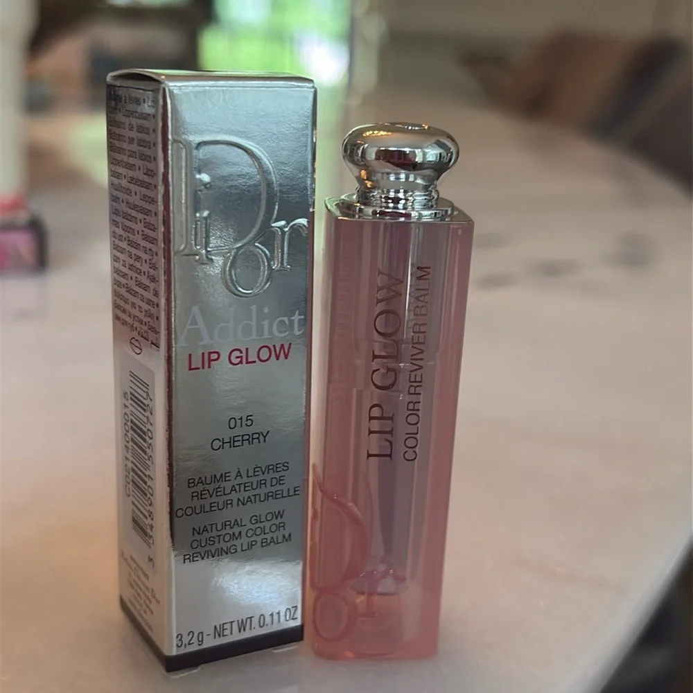 🎉 HOST PIC ! 💄 NEW Dior Addict Lip Glow Balm – CHERRY 015 🍒